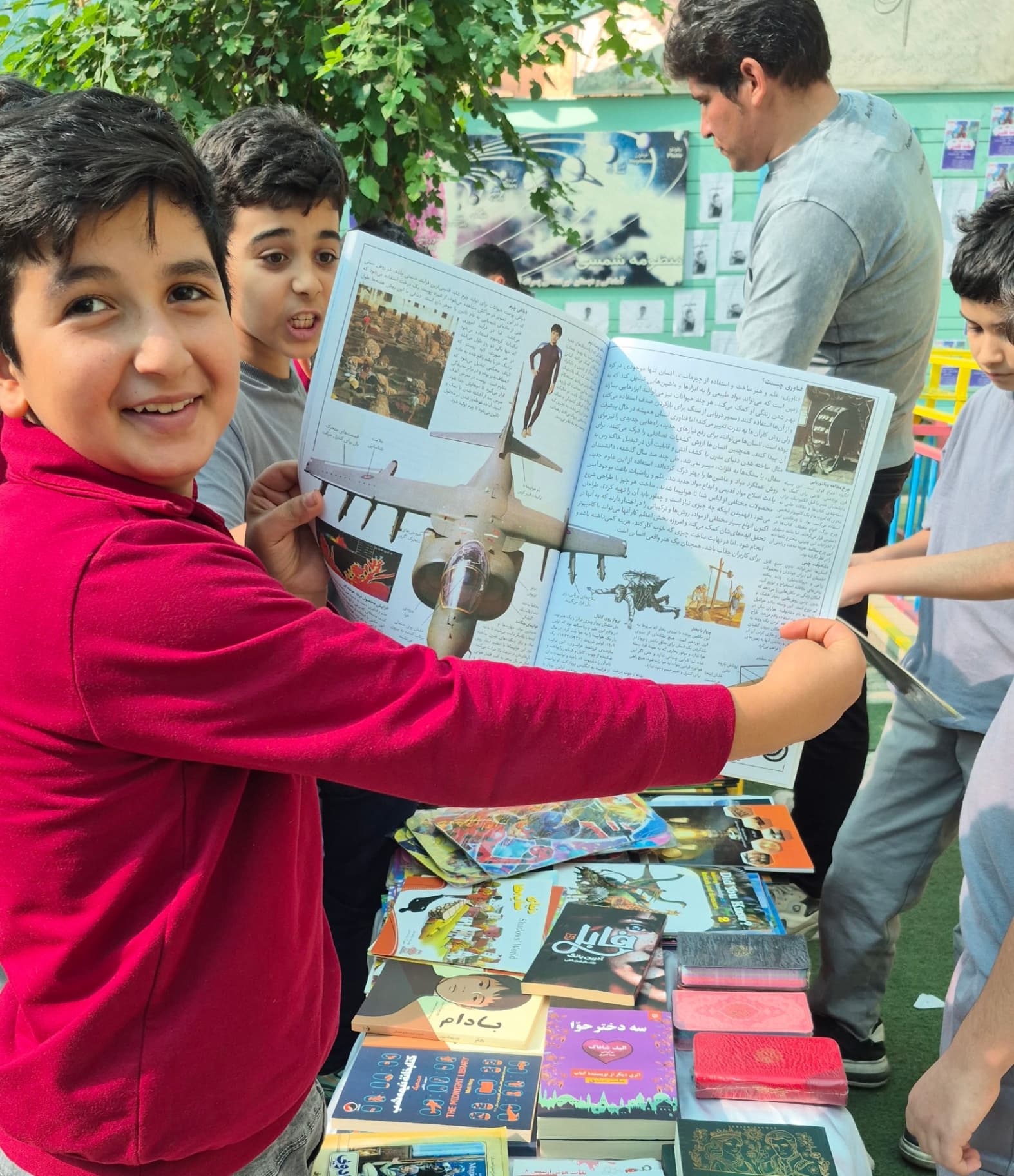 هفته ی کتاب و کتابخوانی