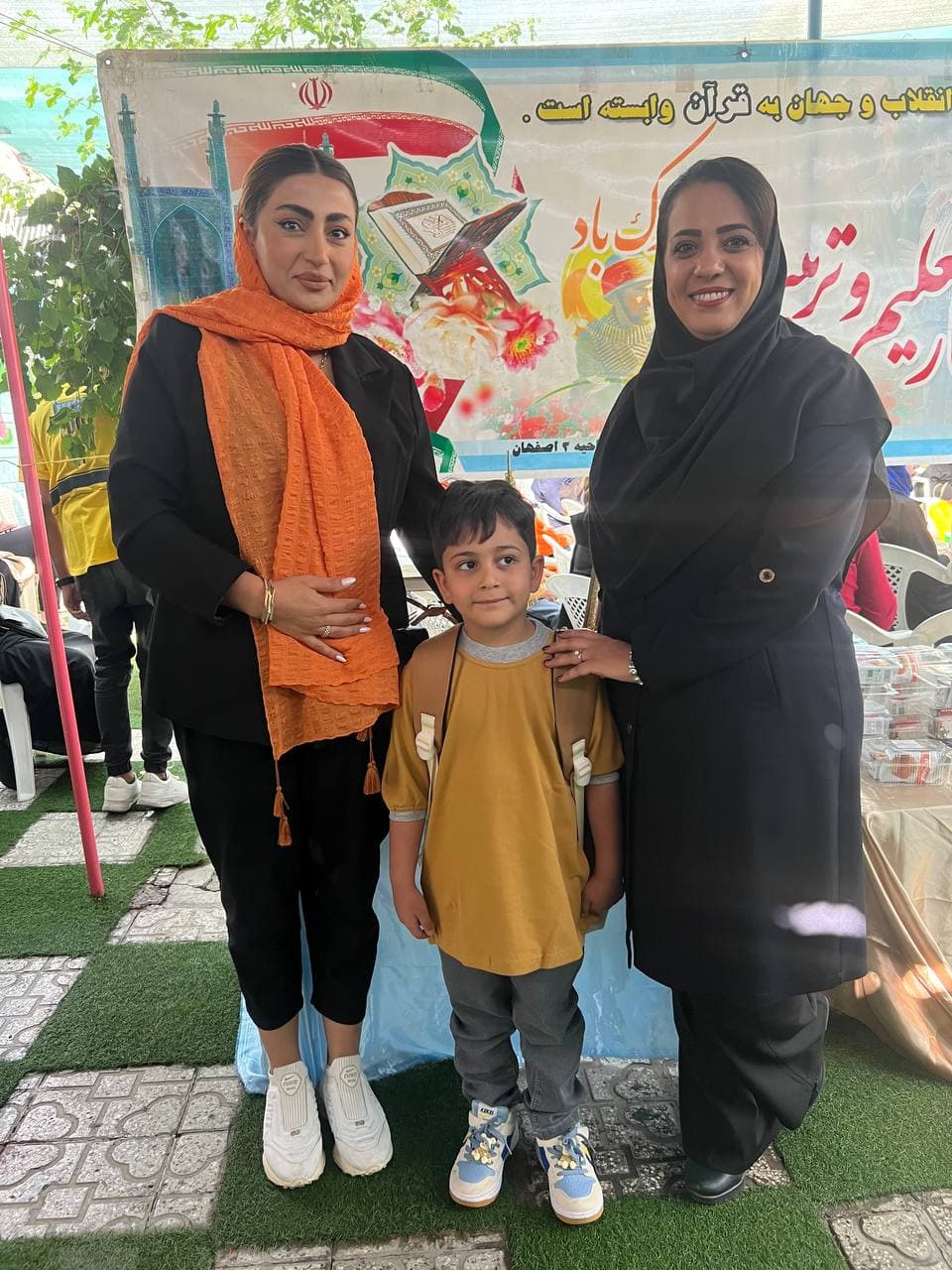 حضور اولیا در جشن شکوفه ها